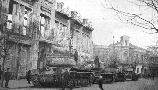 Симферополь война 1944
