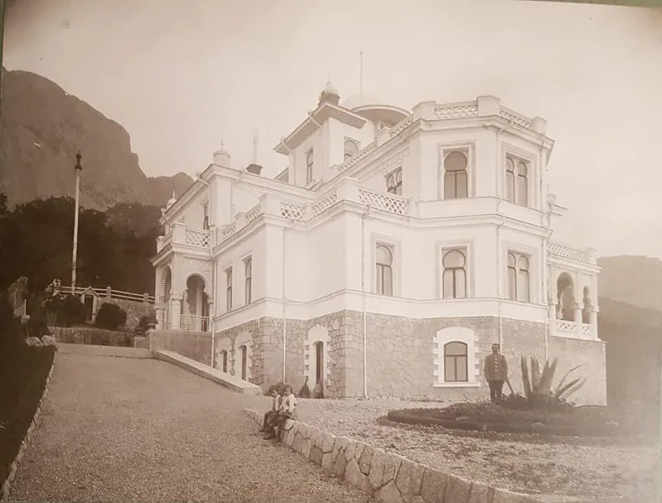 Дворец Меллас. Фото 1910 года Дворец Меллас